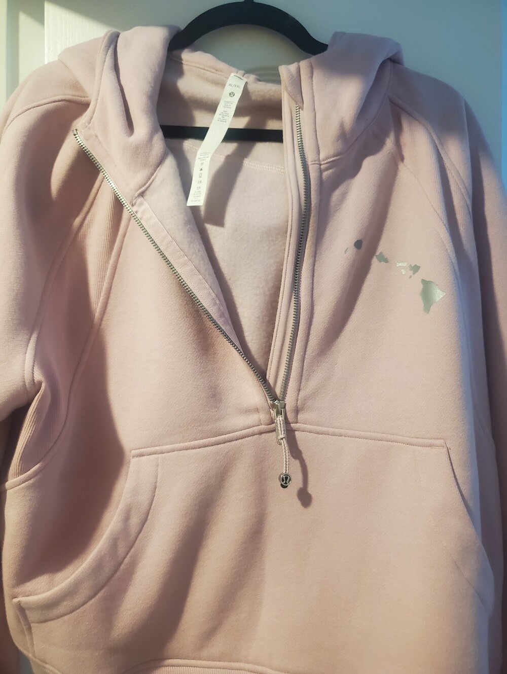 Lululemon -Hawaii - Light Pink Half-Zip Hooded Sweatshirt Size XL